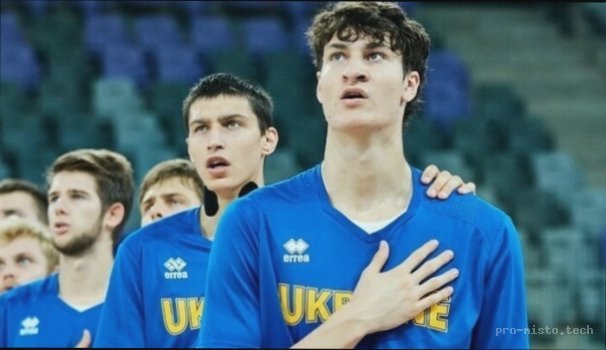 Максим Кличко блиснув у чемпіонаті Франції з баскетболу