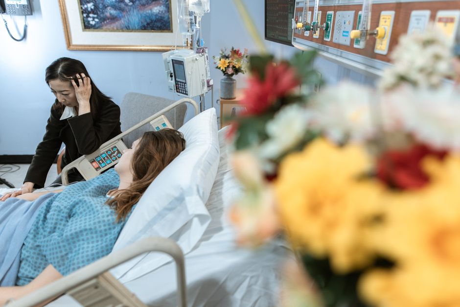 Як привітати людину в госпіталі: етикет і поради